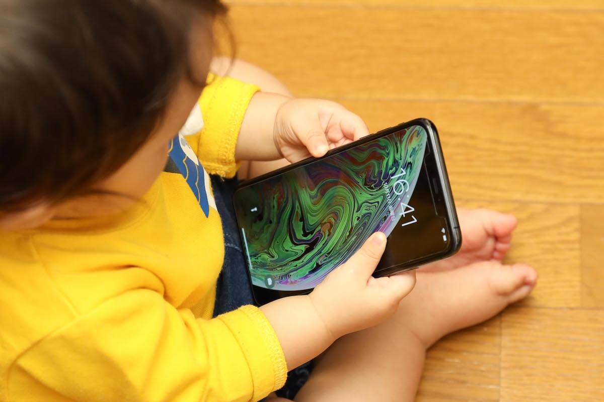 子供の誤操作防止 Iphoneのボタンと画面をロックする方法 子供に渡す時に最適な設定を紹介 Imagination