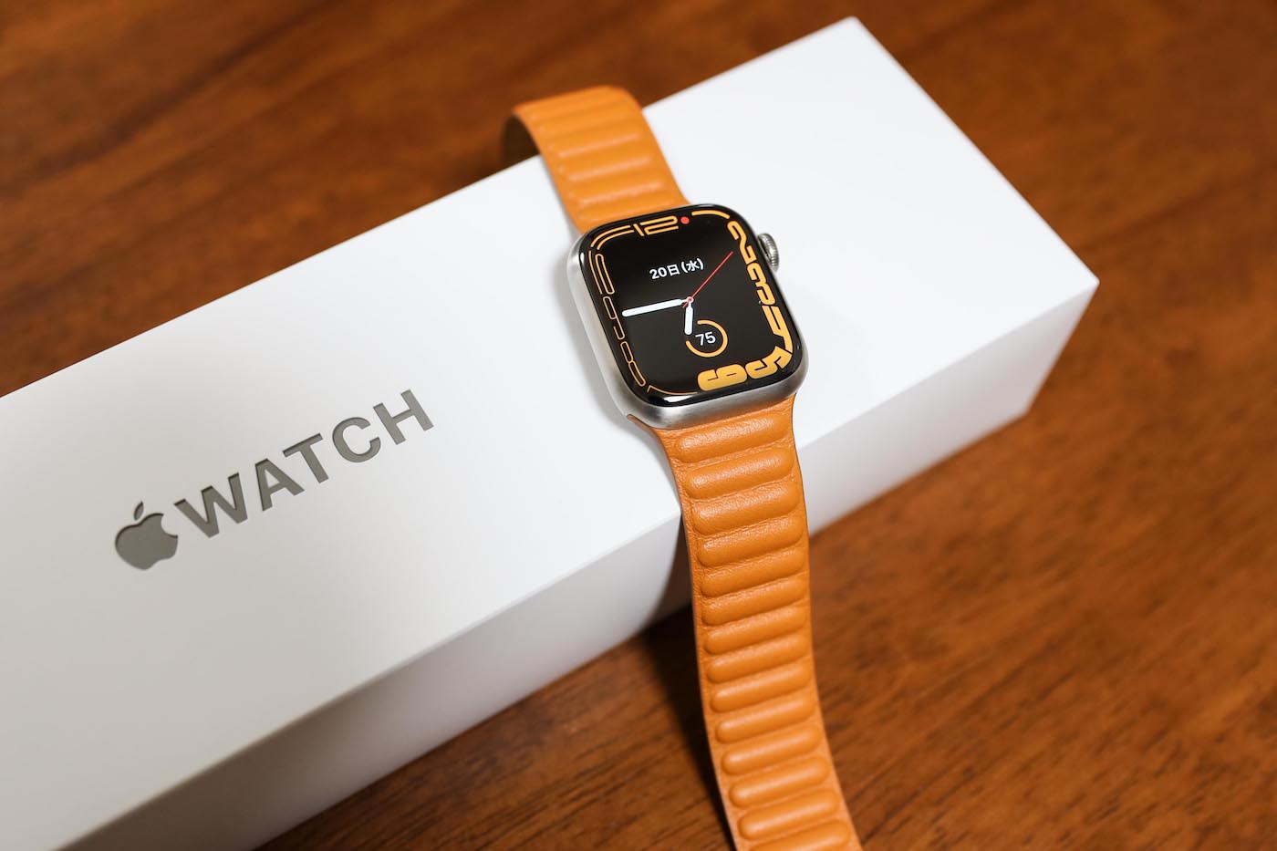 Apple Watch Series 7レビュー！Editionの魅力と新しいサイズを使った 